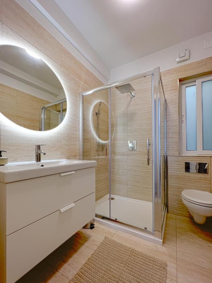 21 Townhouse In St Julians Apartment Saint Julian's Bagian luar foto